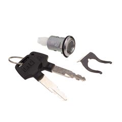 TRAVA TAMPA LATERAL GP7 TITAN 150